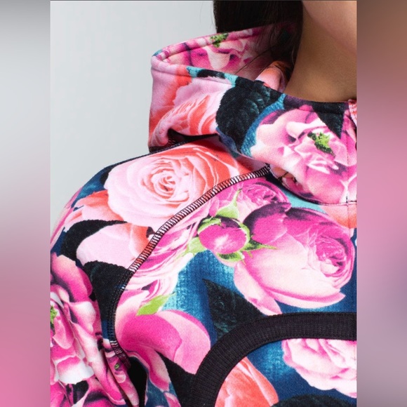 *RARE* Lululemon Scuba Hoodie II Secret Garden / Vintage Pink - Picture 3 of 15
